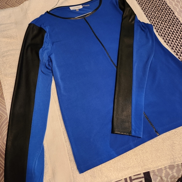 Calvin Klein Blouse - Picture 4 of 4